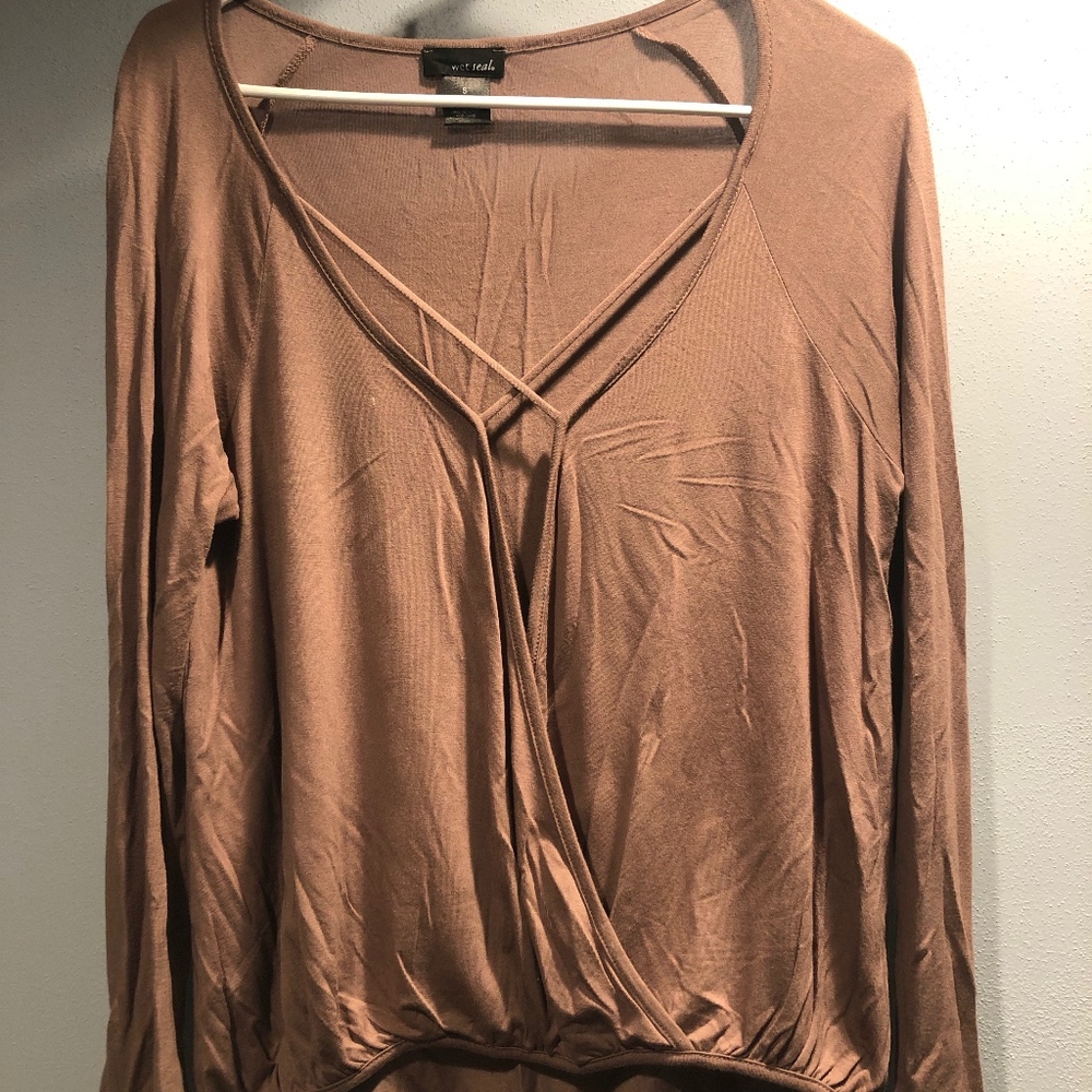 Wetseal top